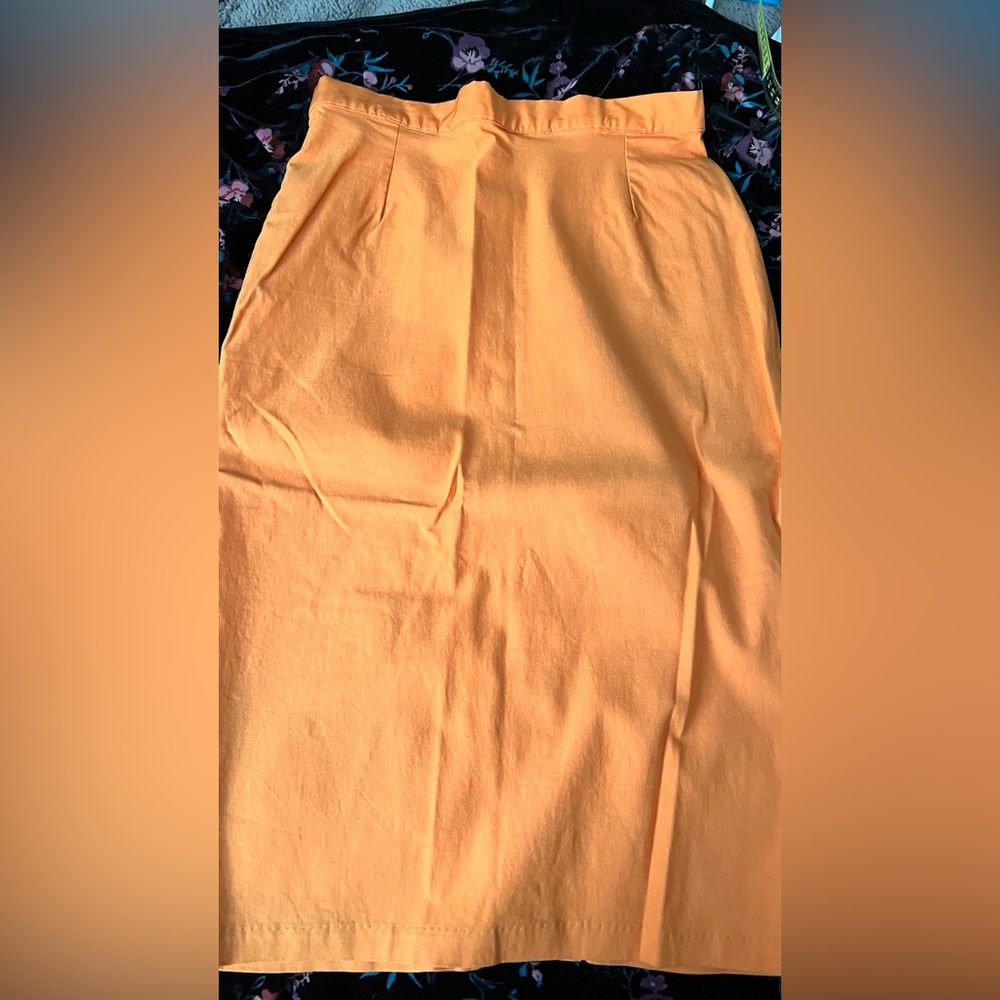 EUC orangy Dixiefried skirt sz L